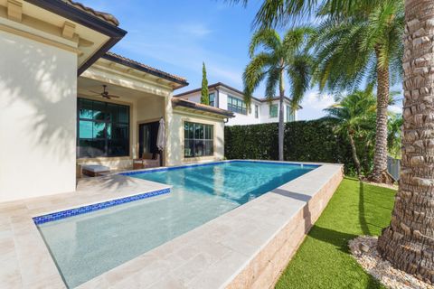Tiny photo for 9170 Solstice Circle, Parkland, FL 33076 (MLS # B26011435)