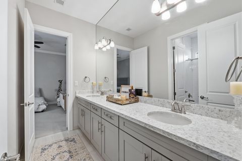 Tiny photo for 9170 Solstice Circle, Parkland, FL 33076 (MLS # B26011435)