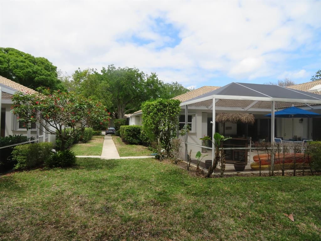 Photo of 9304 Chapman Oak Court, Palm Beach Gardens, FL 33410 (MLS # R10697778)