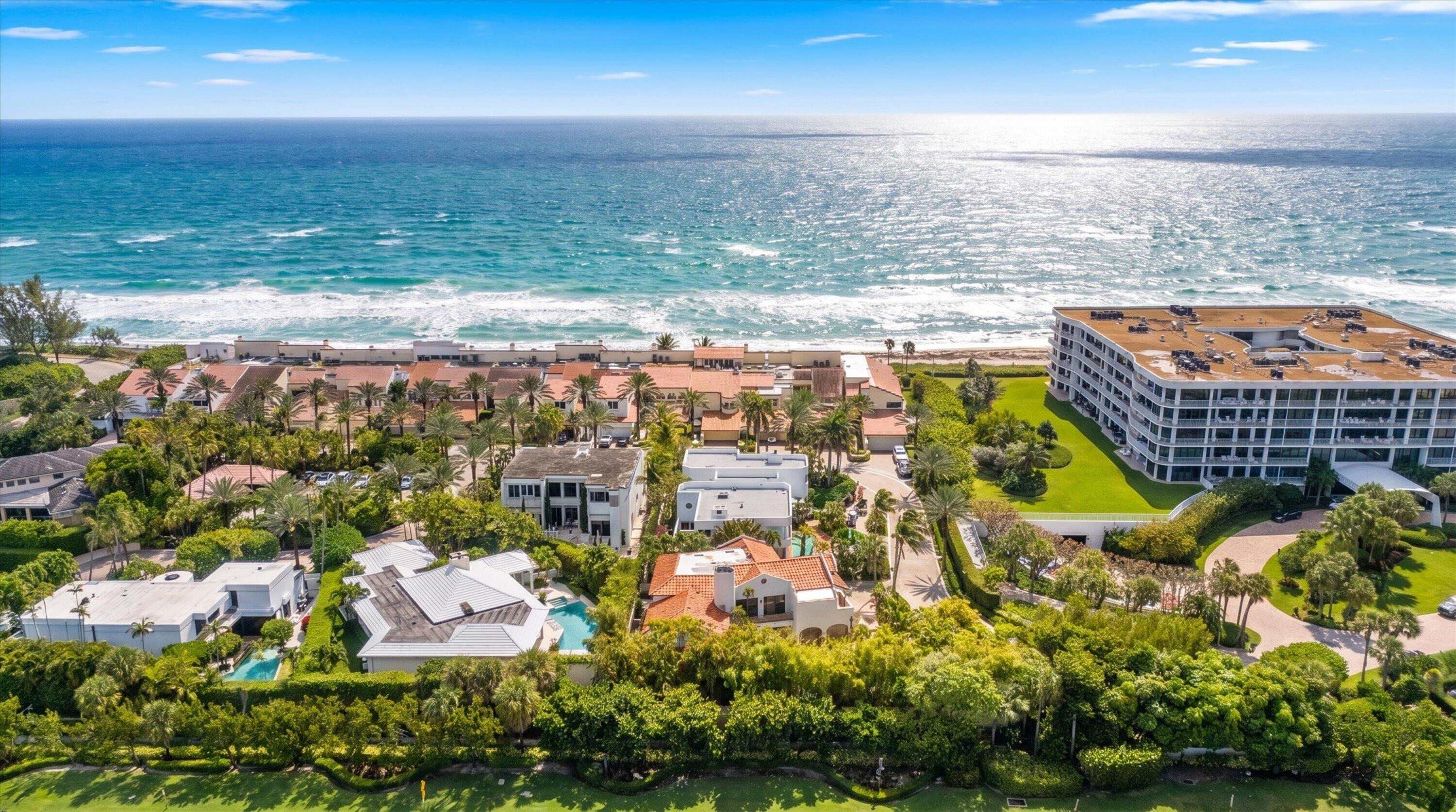 RESIDENCES AT SLOANS CURVE - Residential