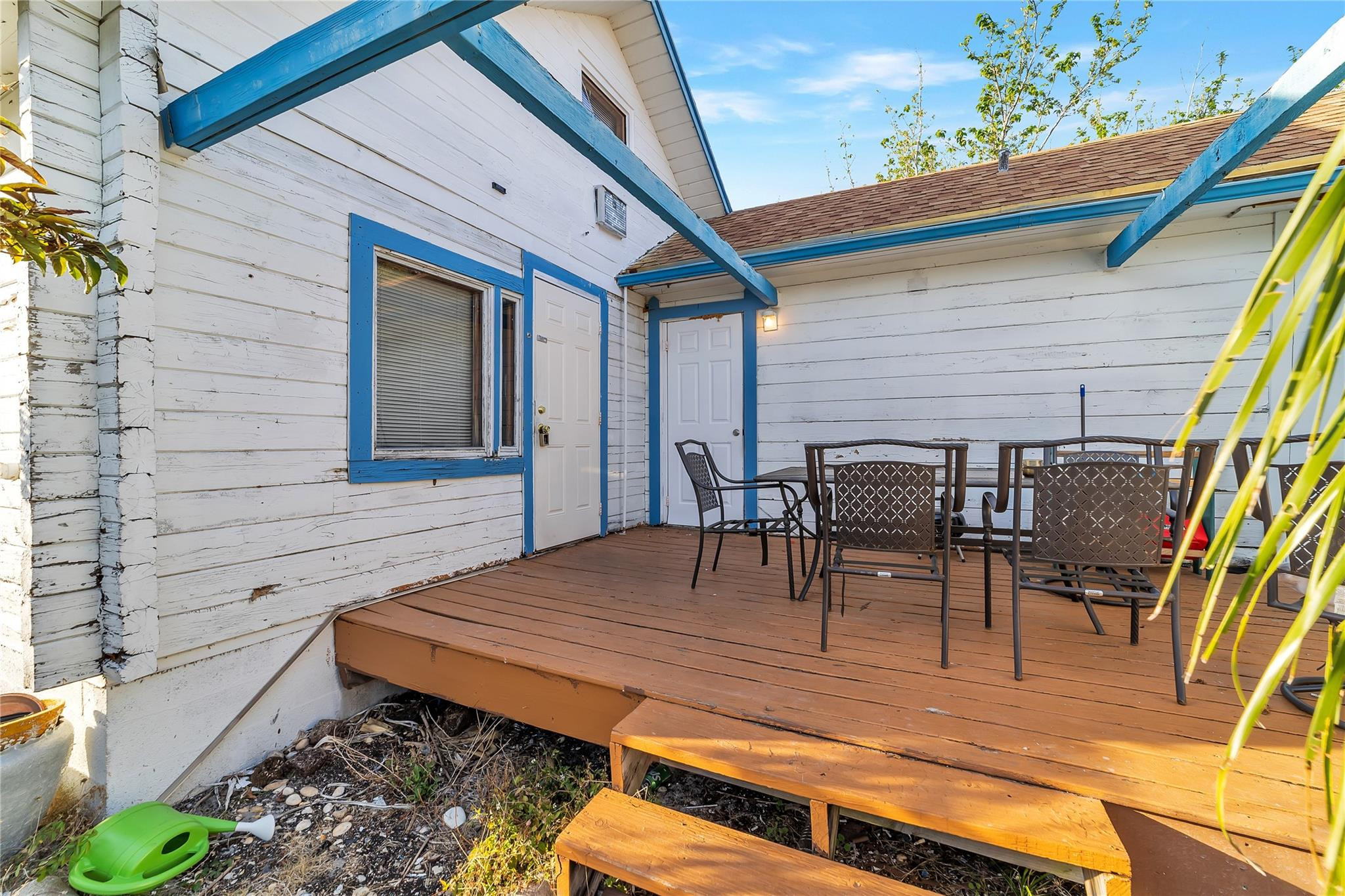 MANTYHARJU LANTANA - Residential Lease