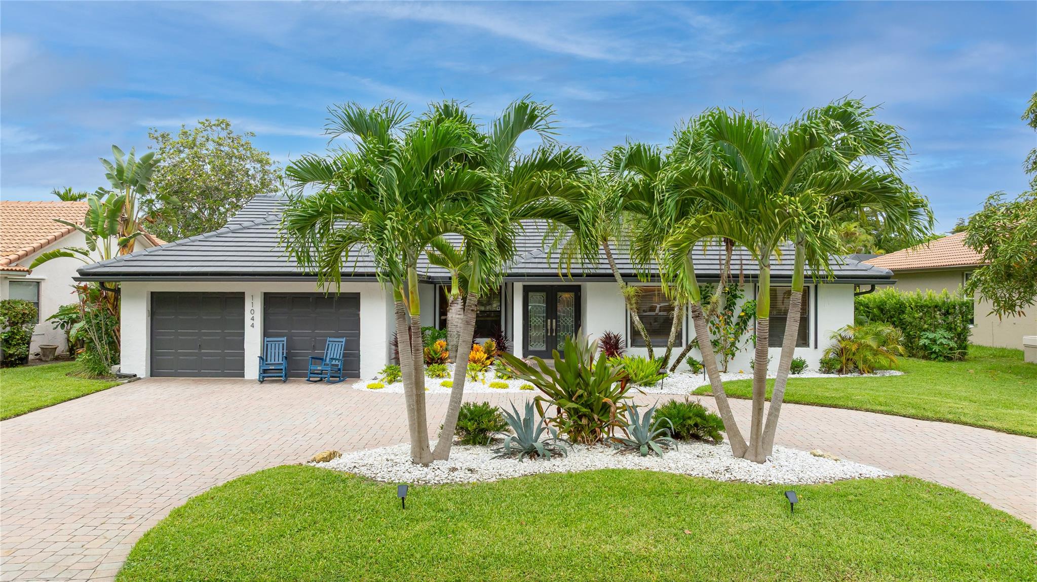 $45,000 Brand New Roof-2025. BETTER THAN NEW - NO HOA! 3,272 Tot. Sq. Ft. Screened & Heated Pool w/Custom Built-In Outdoor Kitchen, Private Yard & Scenic Water View. Beautifully Updated 4bd 2.5ba, Remodeled Kitchen & Baths, Custom Wood Cabinetry, Granite Counters & SS Steel Appliances. Formal Dining Room & Eat-In Kitchen. Freshly Painted, Crown Molding, Extra Large Rooms, Vaulted Ceiling, Skylights, Dual A/C, Open Floor Plan. Master Suite has Roman Tub, Separate Shower & 2 Walk-In Closets. Located Near Cypress & Orchid Park for Active Lifestyle w/Jogging Paths, Playground, Soccer Fields, Basketball, Pickleball, Tennis & Even a Water Park. Located Near Sawgrass Exp, Shopping, Fabulous Dining & Terrific Schools. A Great Family Neighborhood that Truly Has it All. This Home is Move-In Ready!