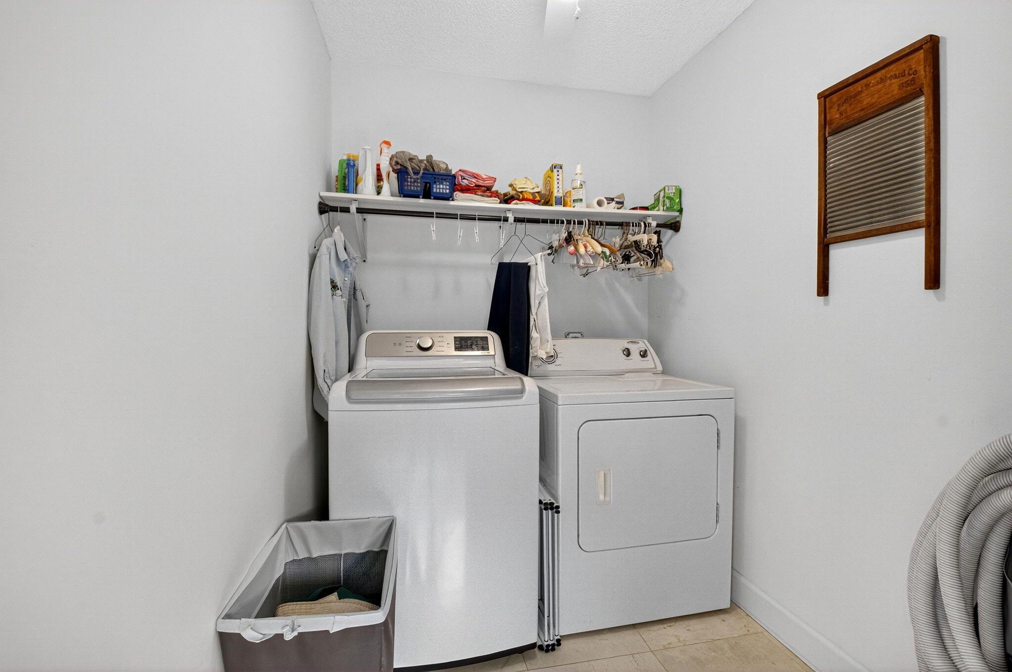 BRISTOL AT HUNTERS RUN CO - Residential