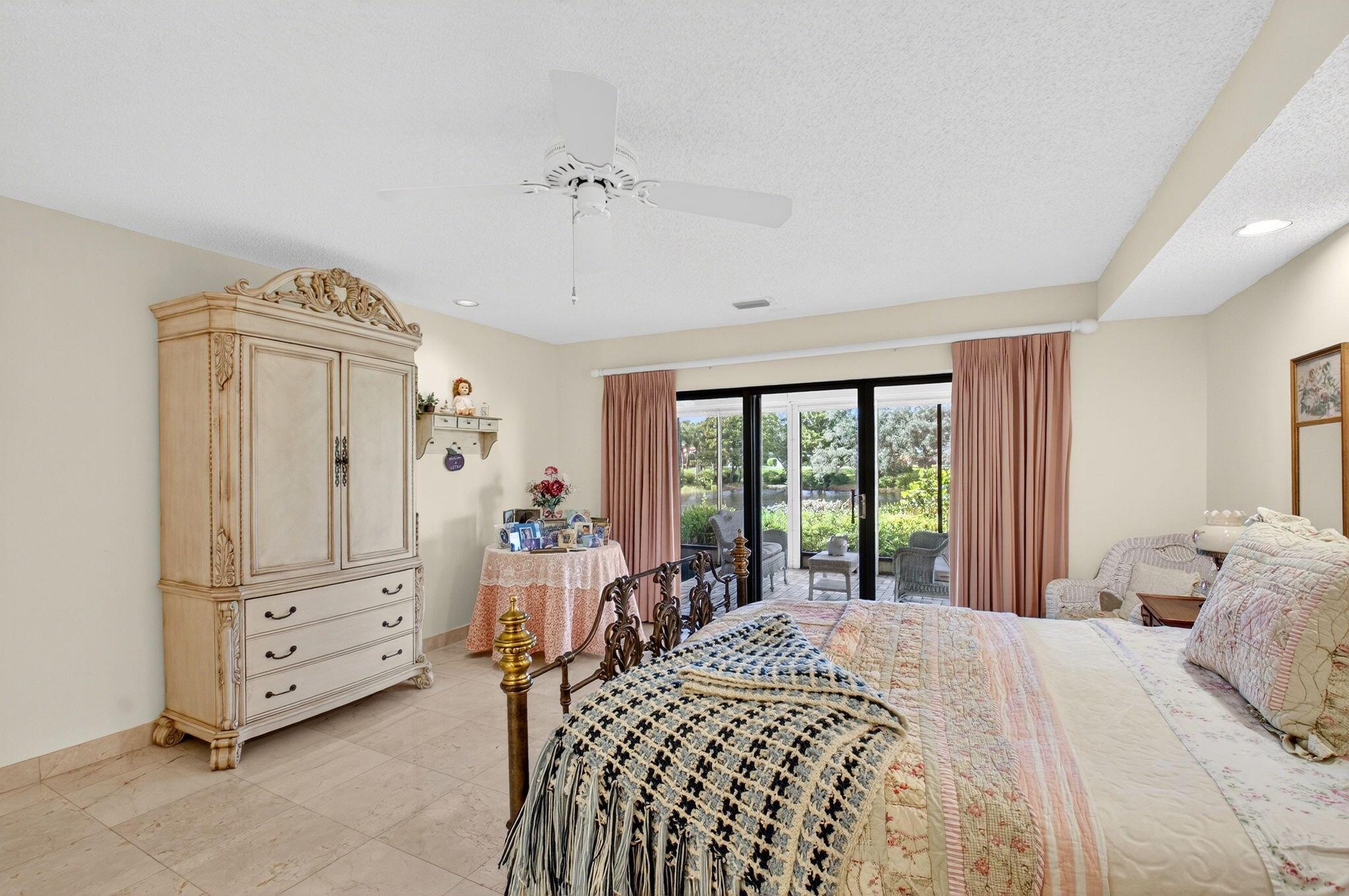 BRISTOL AT HUNTERS RUN CO - Residential