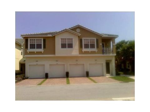 1550 SE Sheffield Terrace 203 Stuart FL 34994