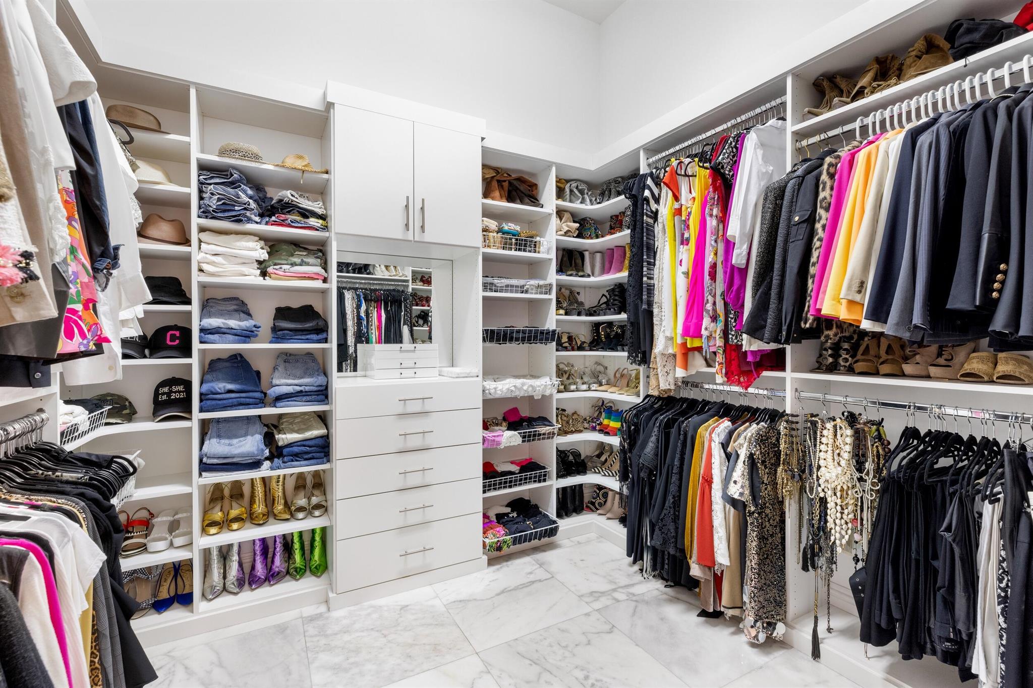 Seven Bridges - Residential