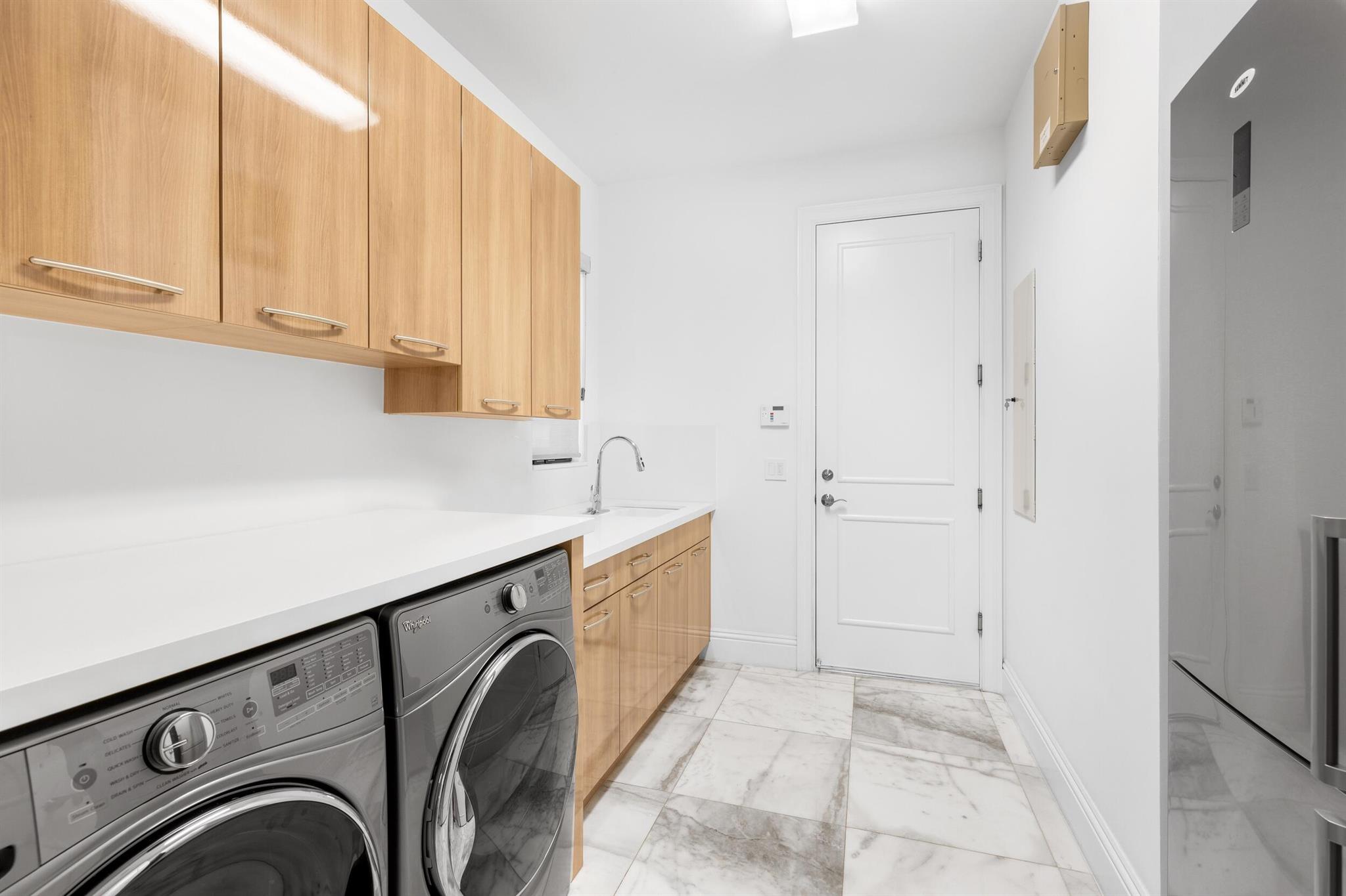 Seven Bridges - Residential