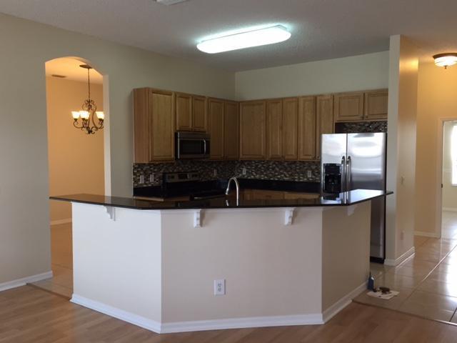 PORT ST LUCIE SECTION 5 - Residential Lease