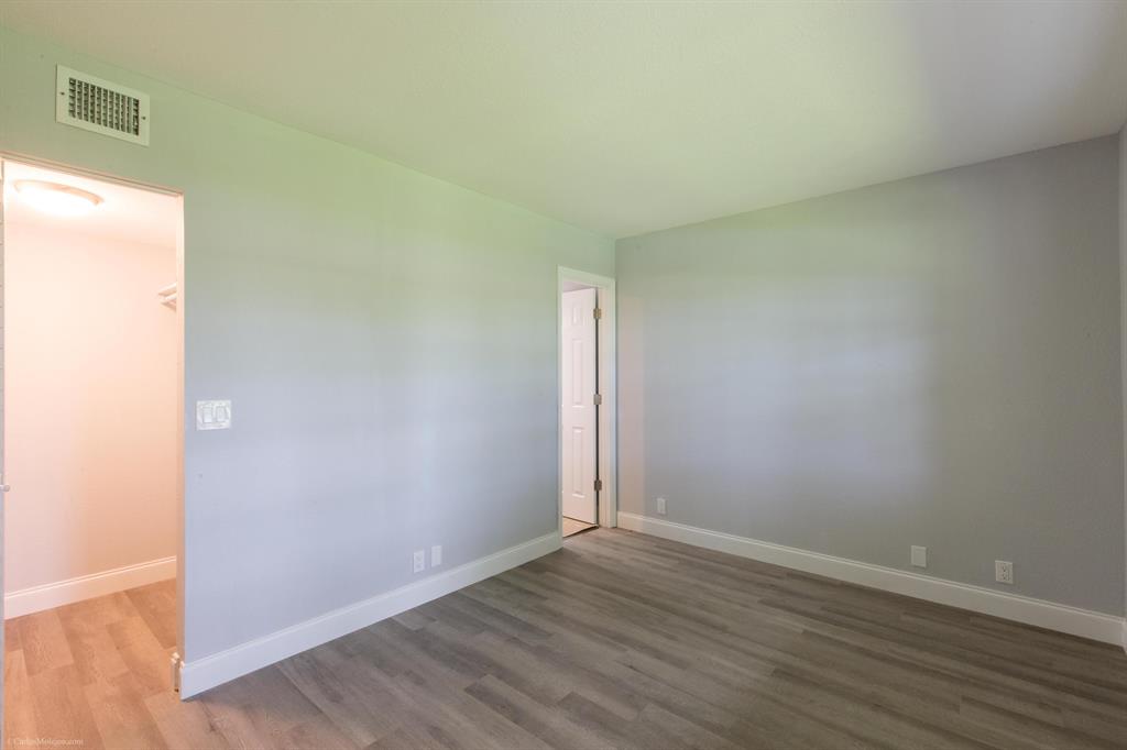 GOLDEN LAKES VILLAGE CONDO E - Residential