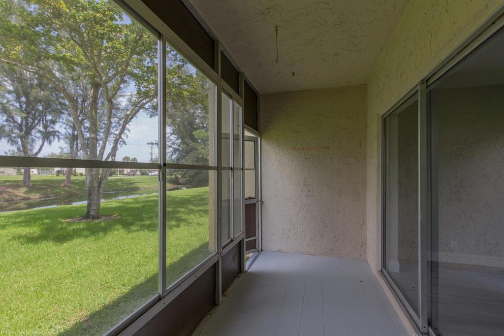 GOLDEN LAKES VILLAGE CONDO E - Residential