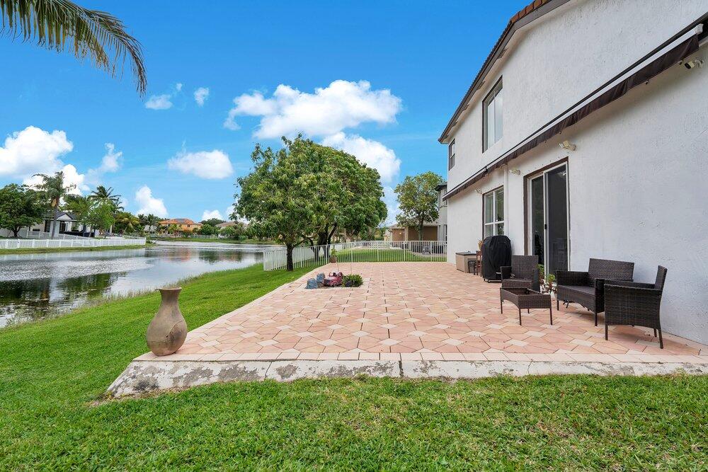 POD 2 AT MONARCH LAKES - Residential
