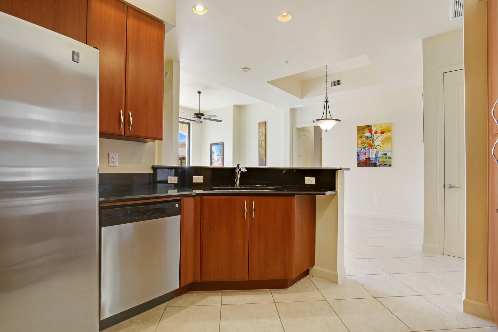 ONE CITY PLAZA CONDO - Residential