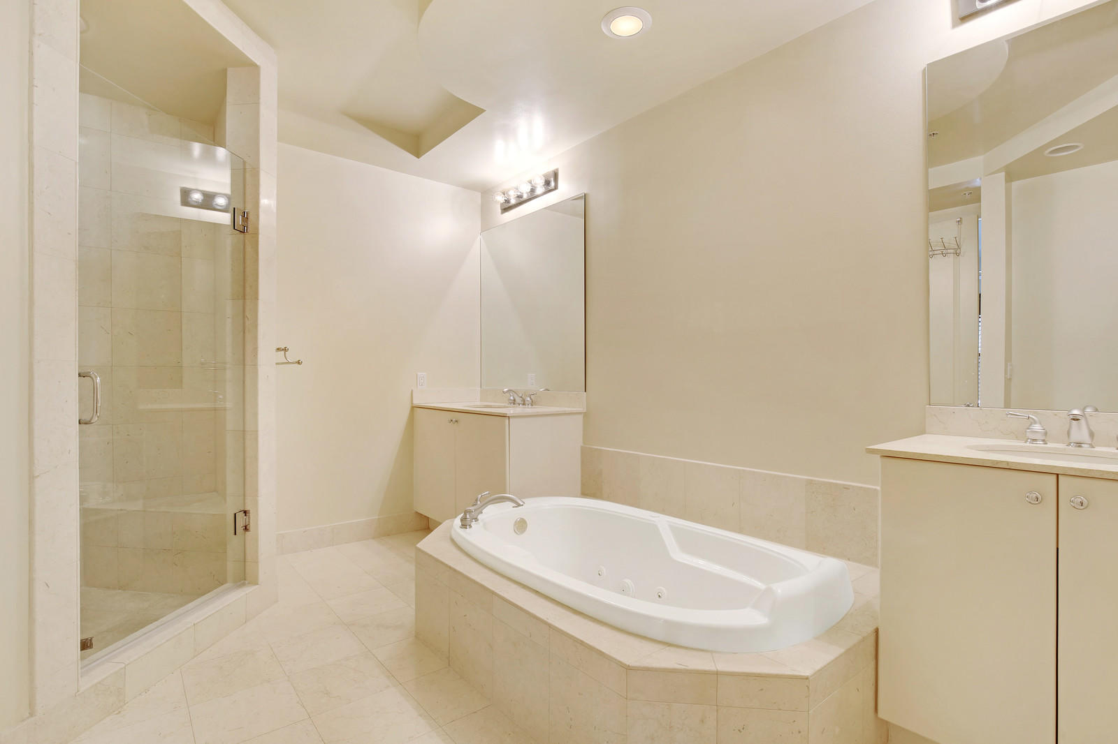 ONE CITY PLAZA CONDO - Residential