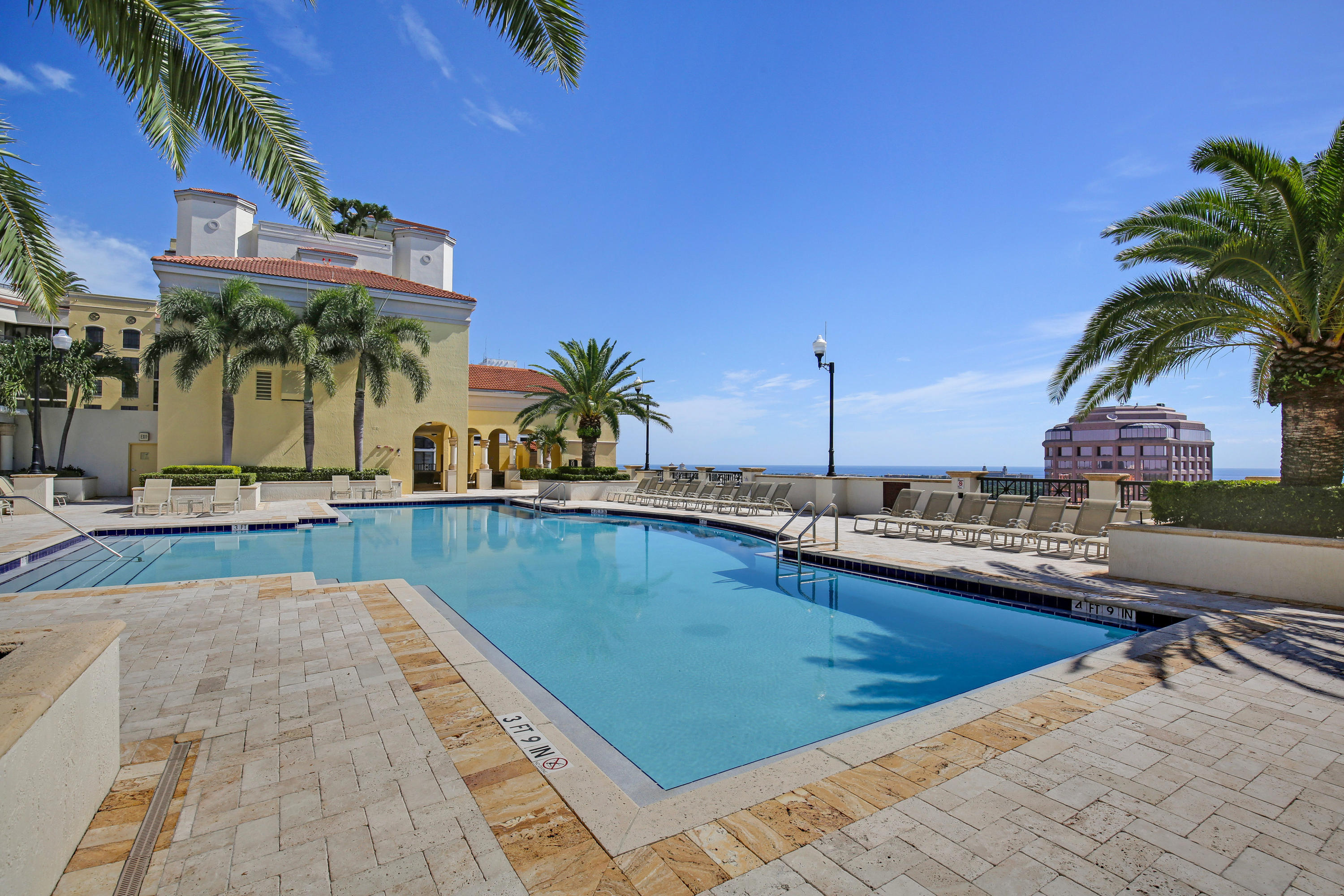 ONE CITY PLAZA CONDO - Residential