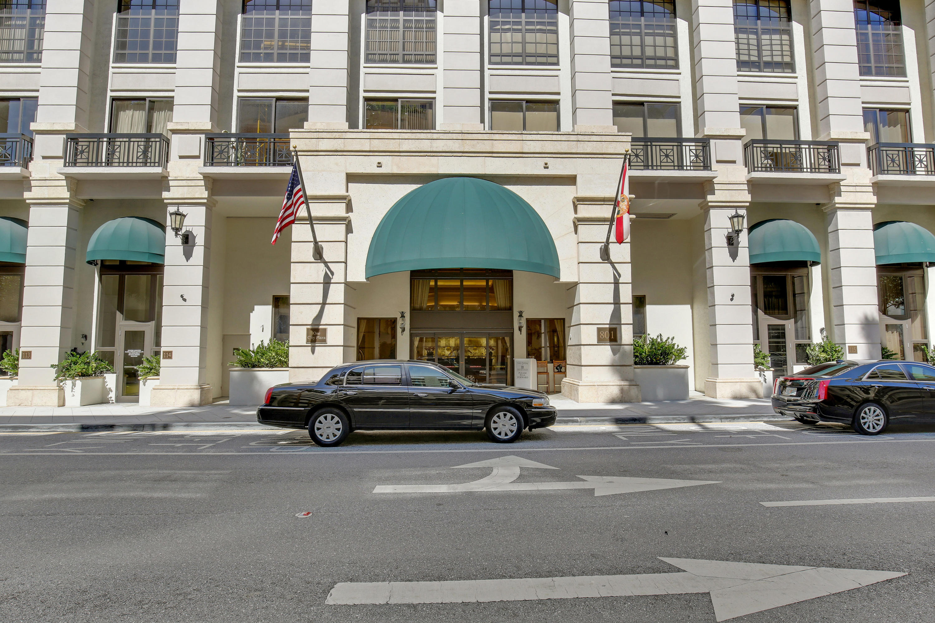 ONE CITY PLAZA CONDO - Residential