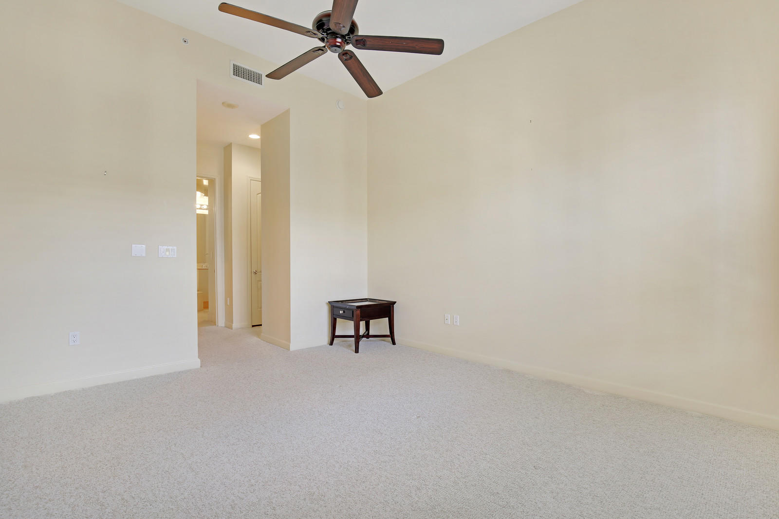 ONE CITY PLAZA CONDO - Residential