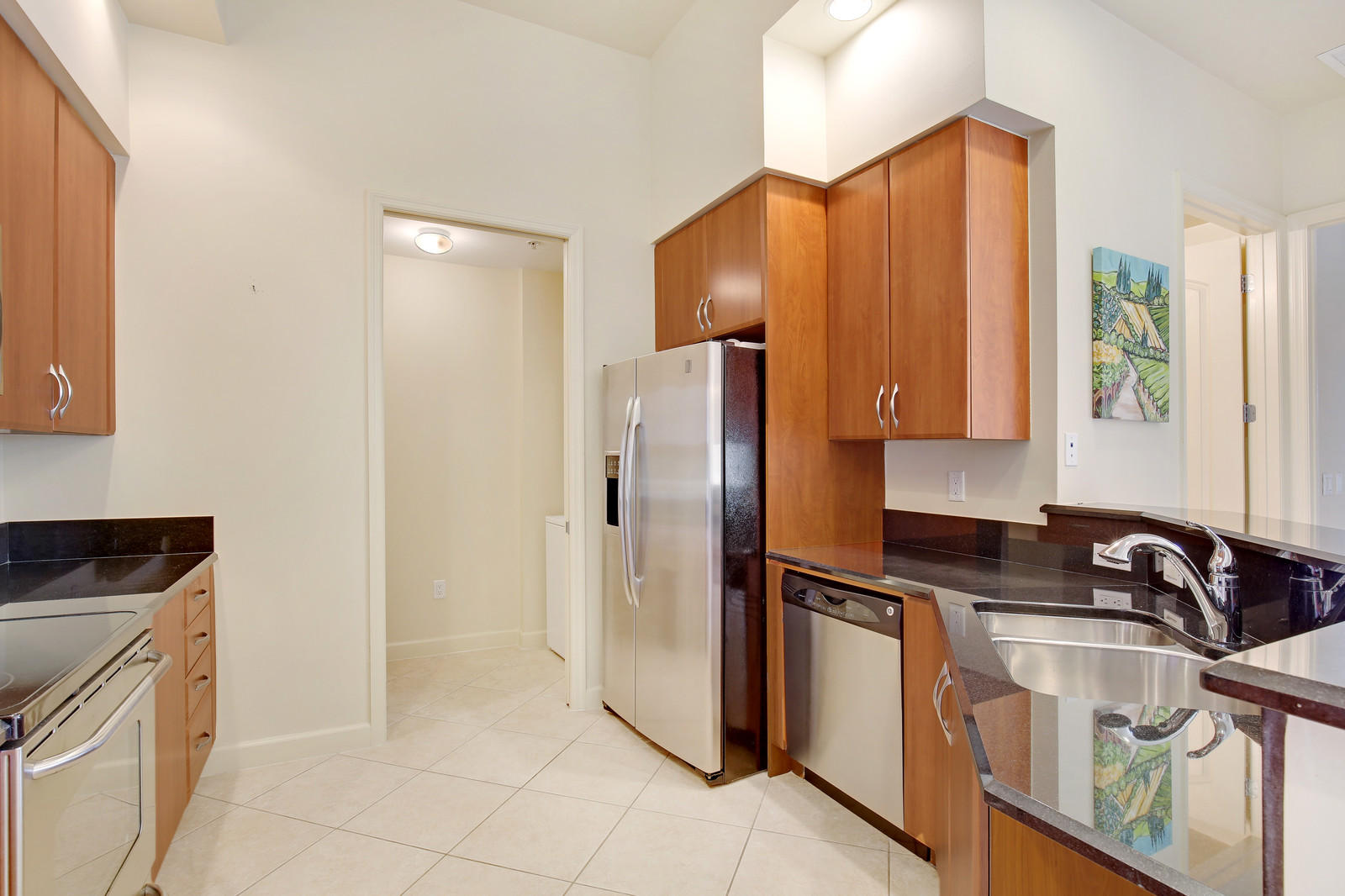 ONE CITY PLAZA CONDO - Residential