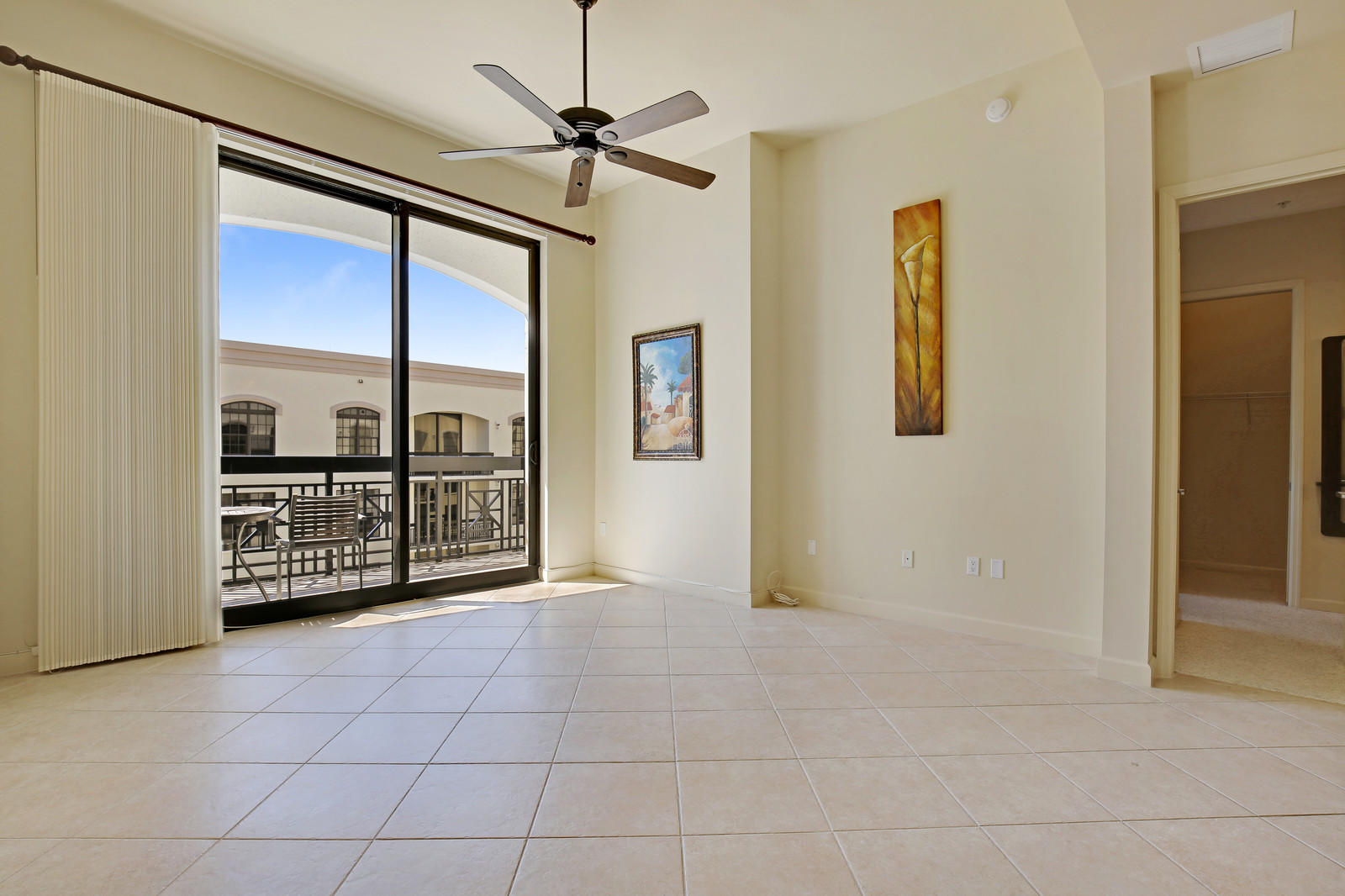 ONE CITY PLAZA CONDO - Residential