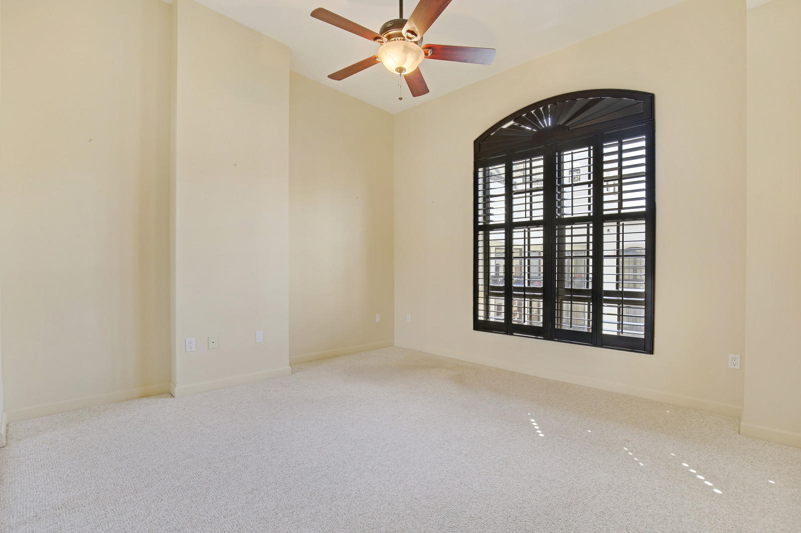 ONE CITY PLAZA CONDO - Residential