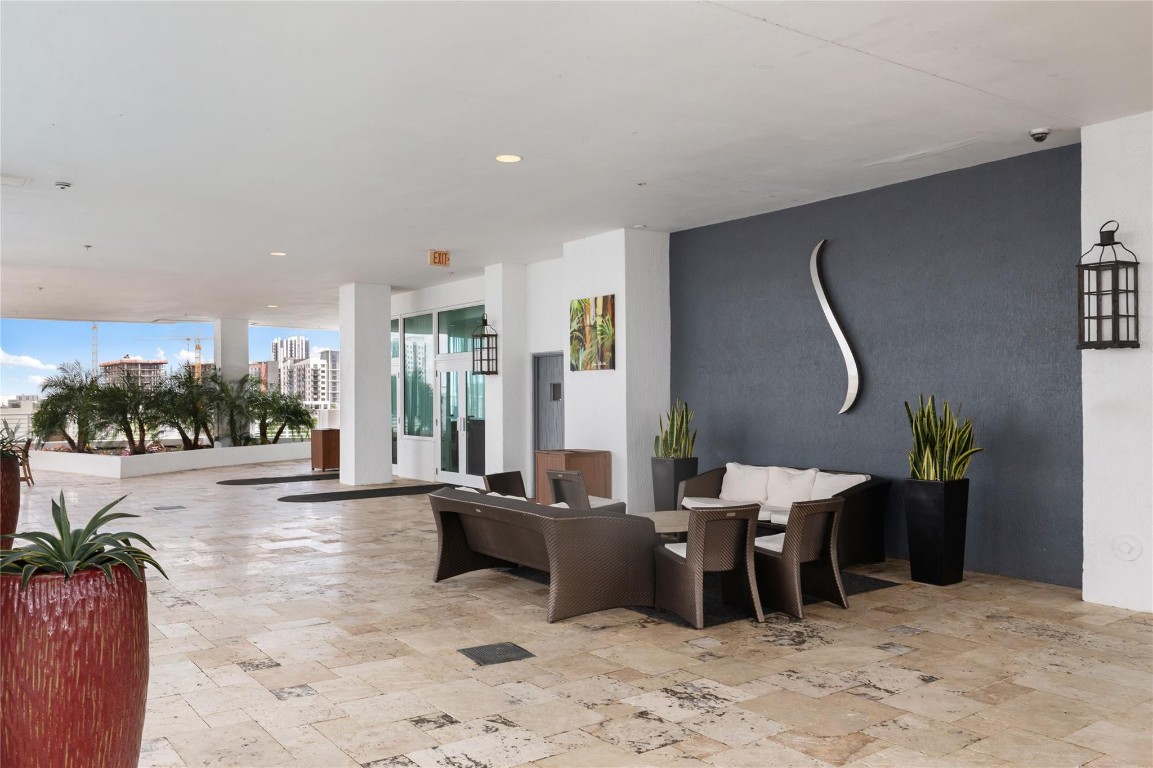 STRADA 315 - Residential