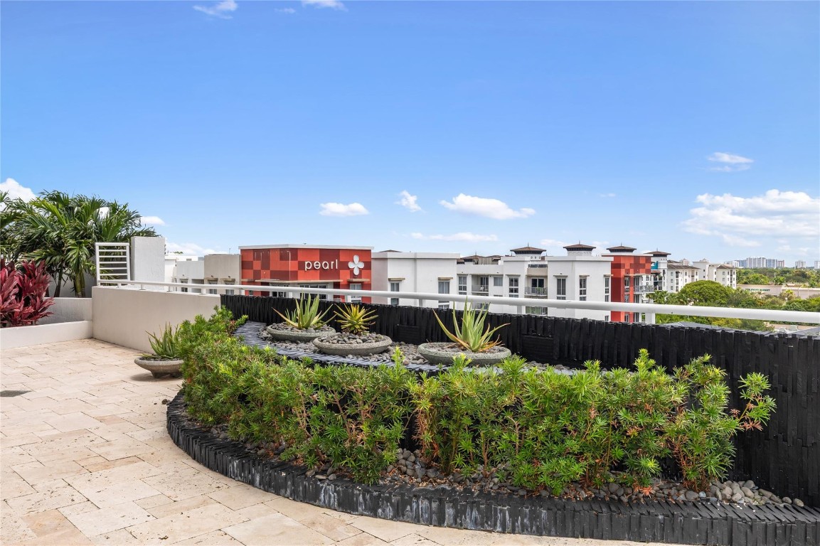 STRADA 315 - Residential