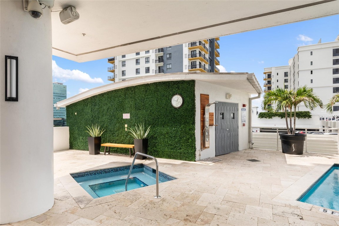 STRADA 315 - Residential