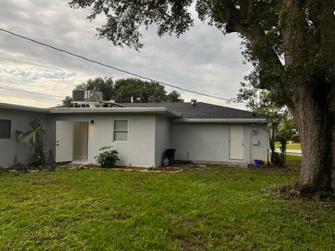 Tiny photo for 4259 EMPRESS Street #1, Palm Beach Gardens, FL 33410 (MLS # B26054568)