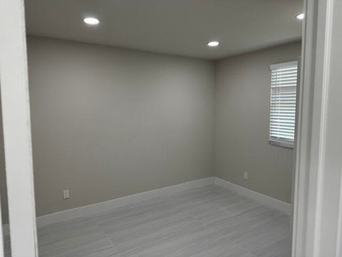 Tiny photo for 4259 Empress Street, Palm Beach Gardens, FL 33410 (MLS # B26054568)