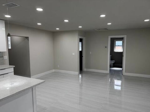 Tiny photo for 4259 Empress Street, Palm Beach Gardens, FL 33410 (MLS # B26054568)
