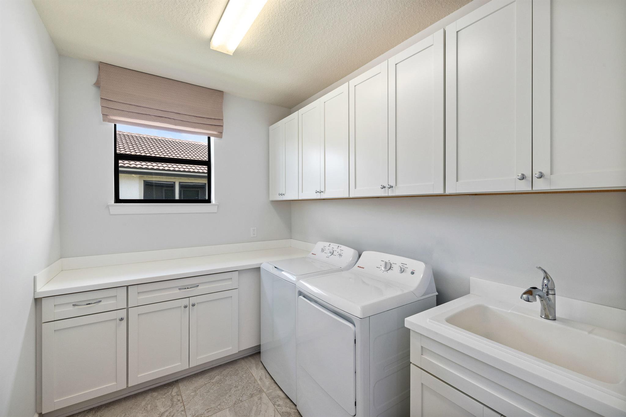 Sonoma Isles - Residential