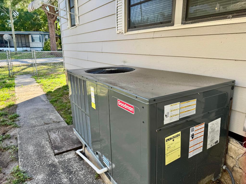 LAR-KEE LAKE - Residential