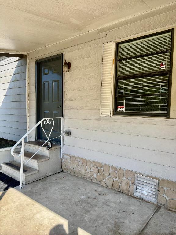 LAR-KEE LAKE - Residential