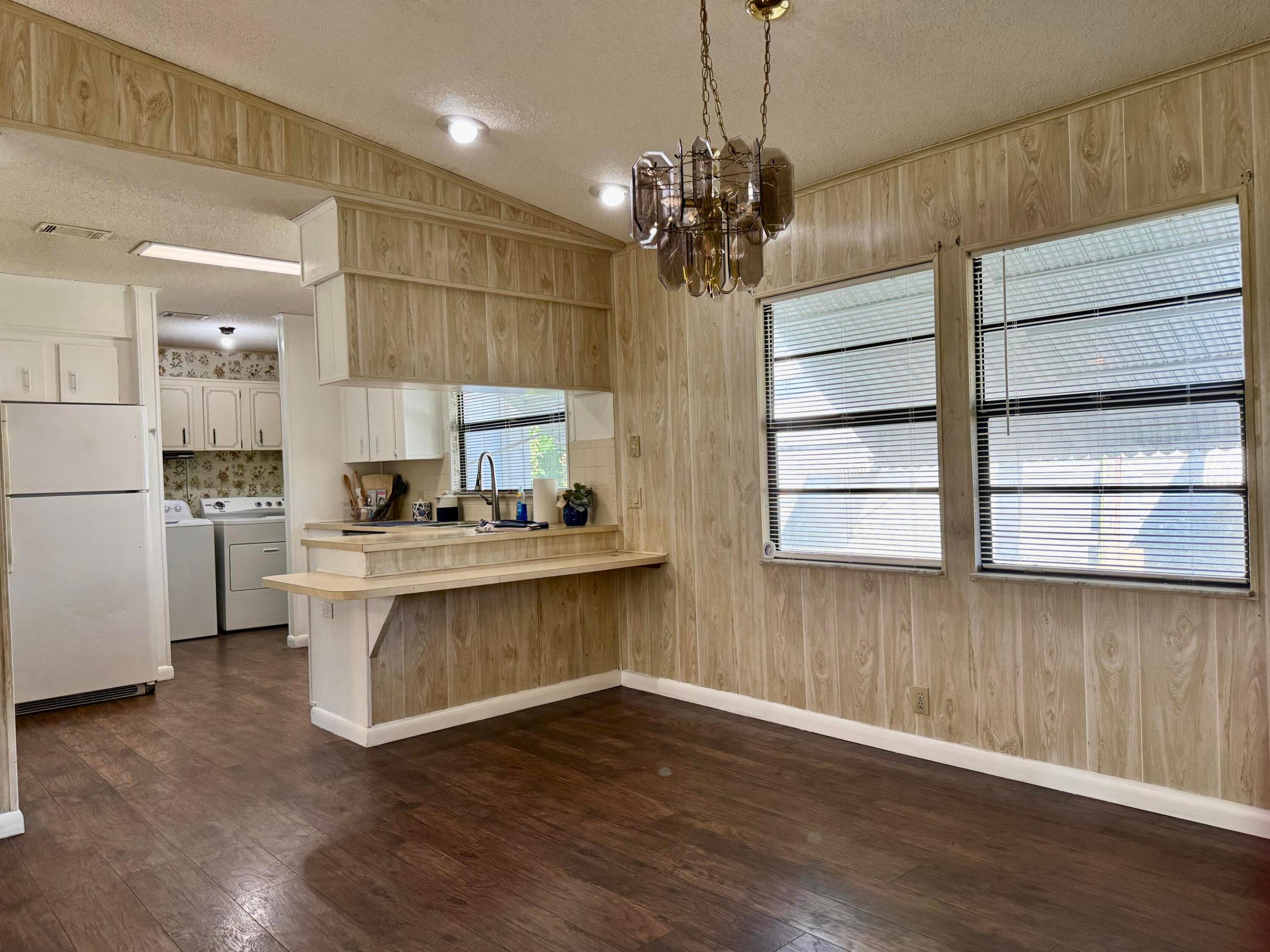 LAR-KEE LAKE - Residential