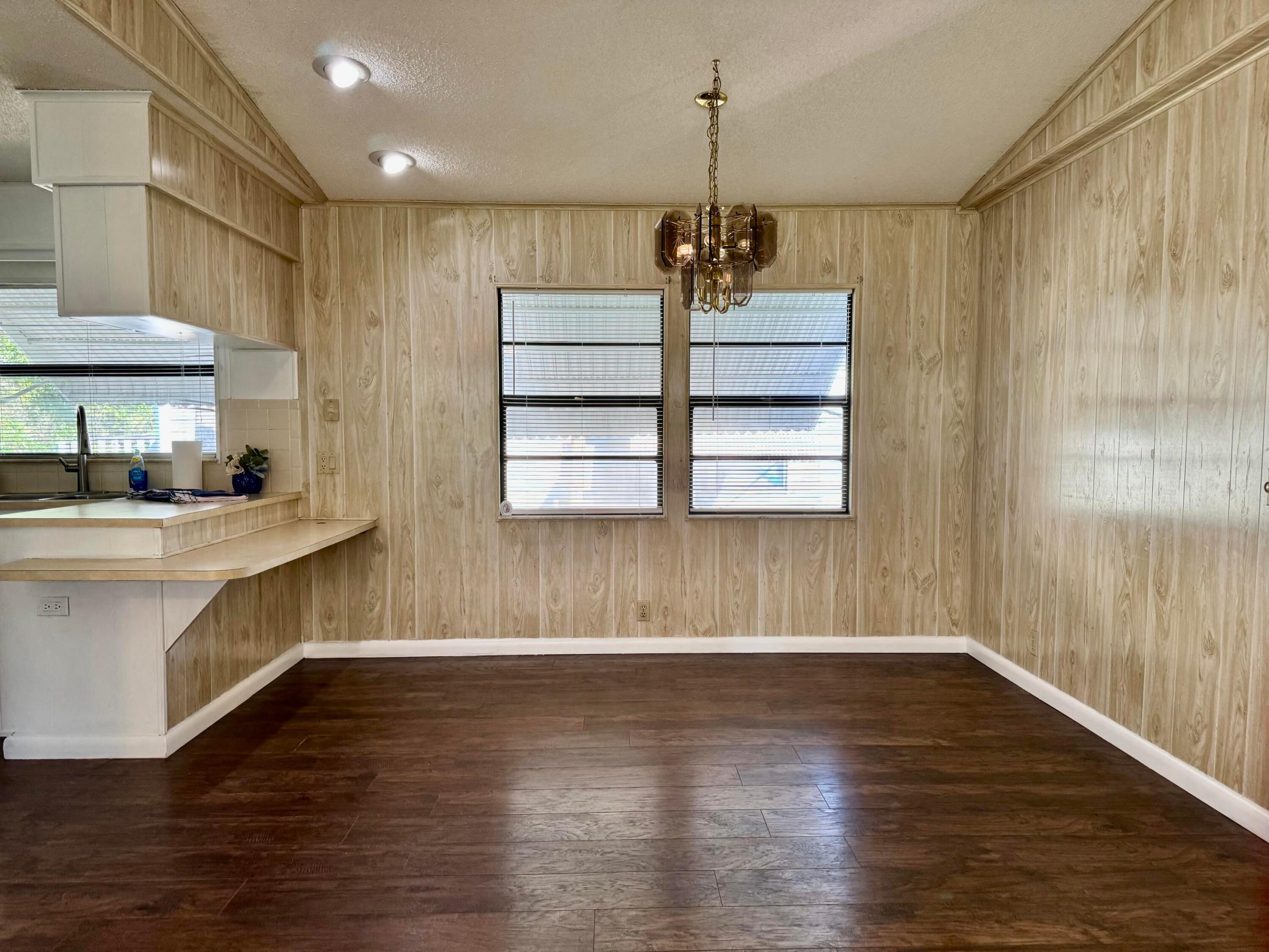 LAR-KEE LAKE - Residential