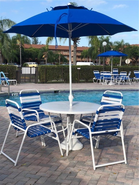 Sunrise Lakes - Residential