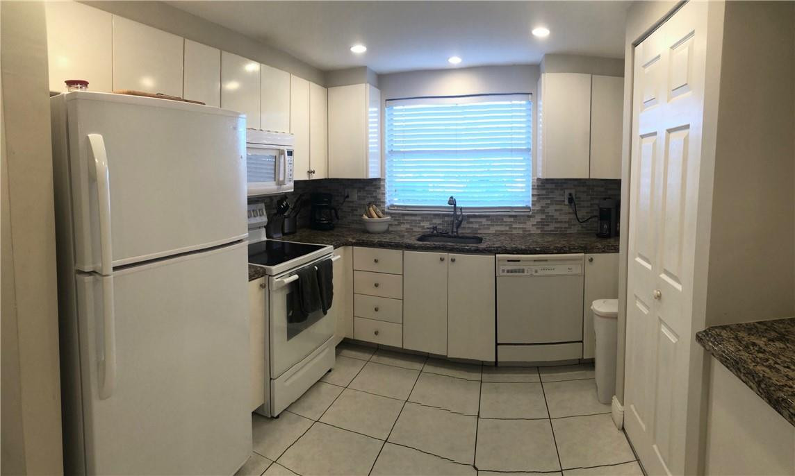 Sunrise Lakes - Residential