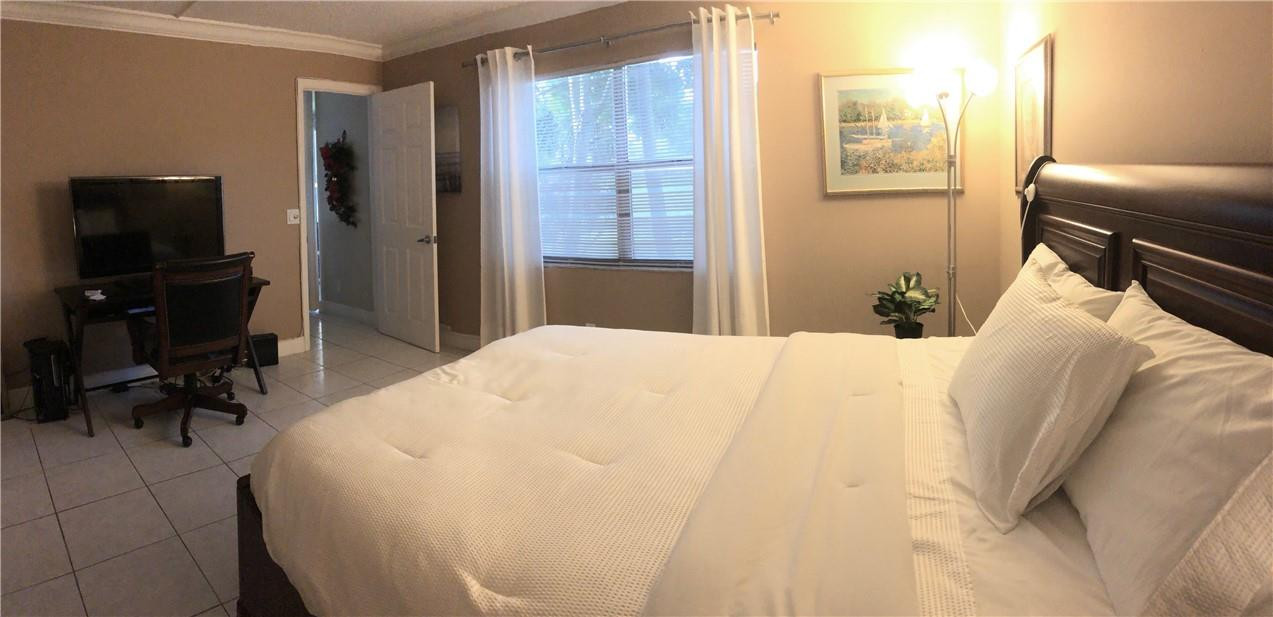 Sunrise Lakes - Residential