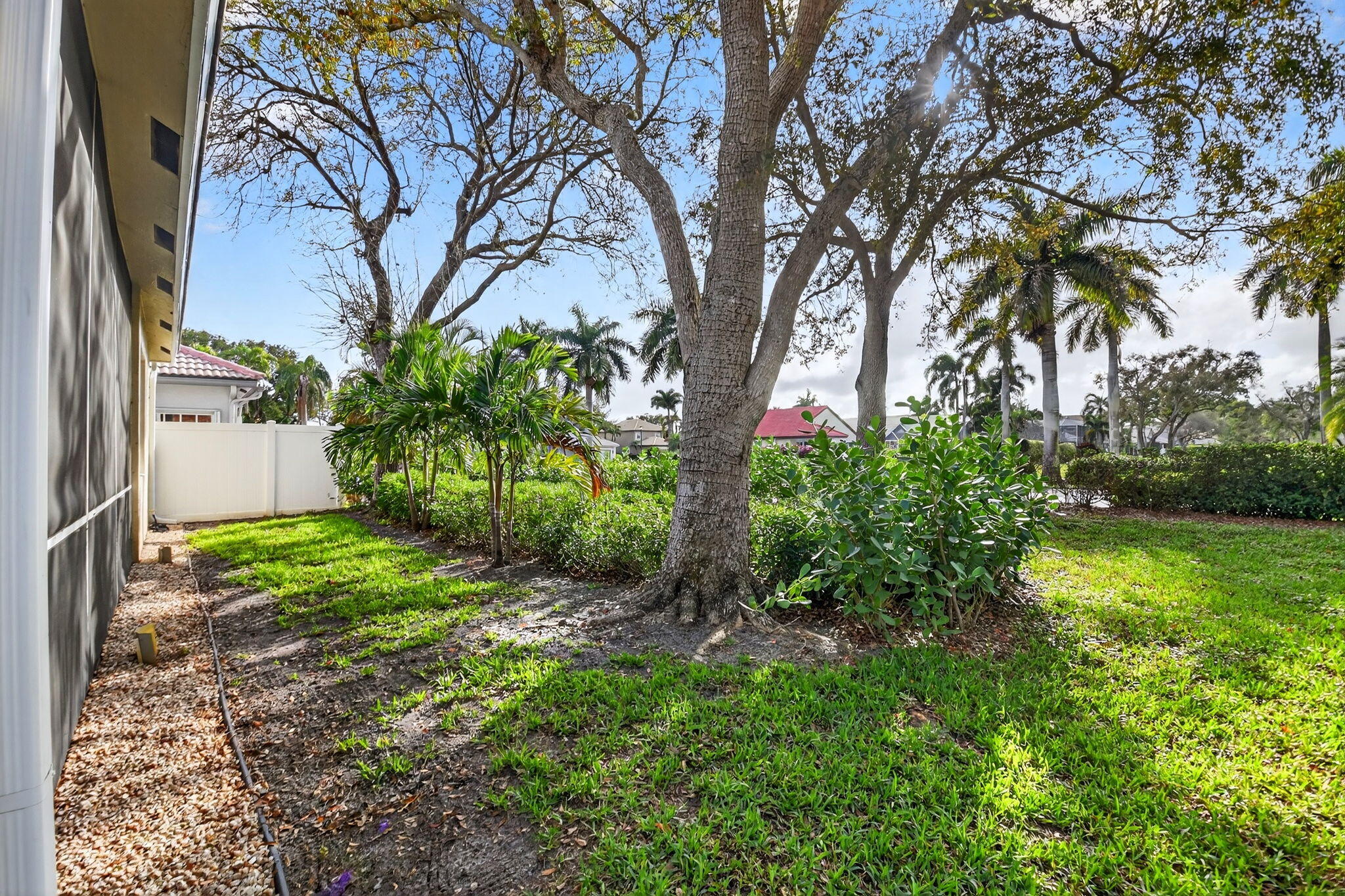 POLO TRACE 2 1 - Residential