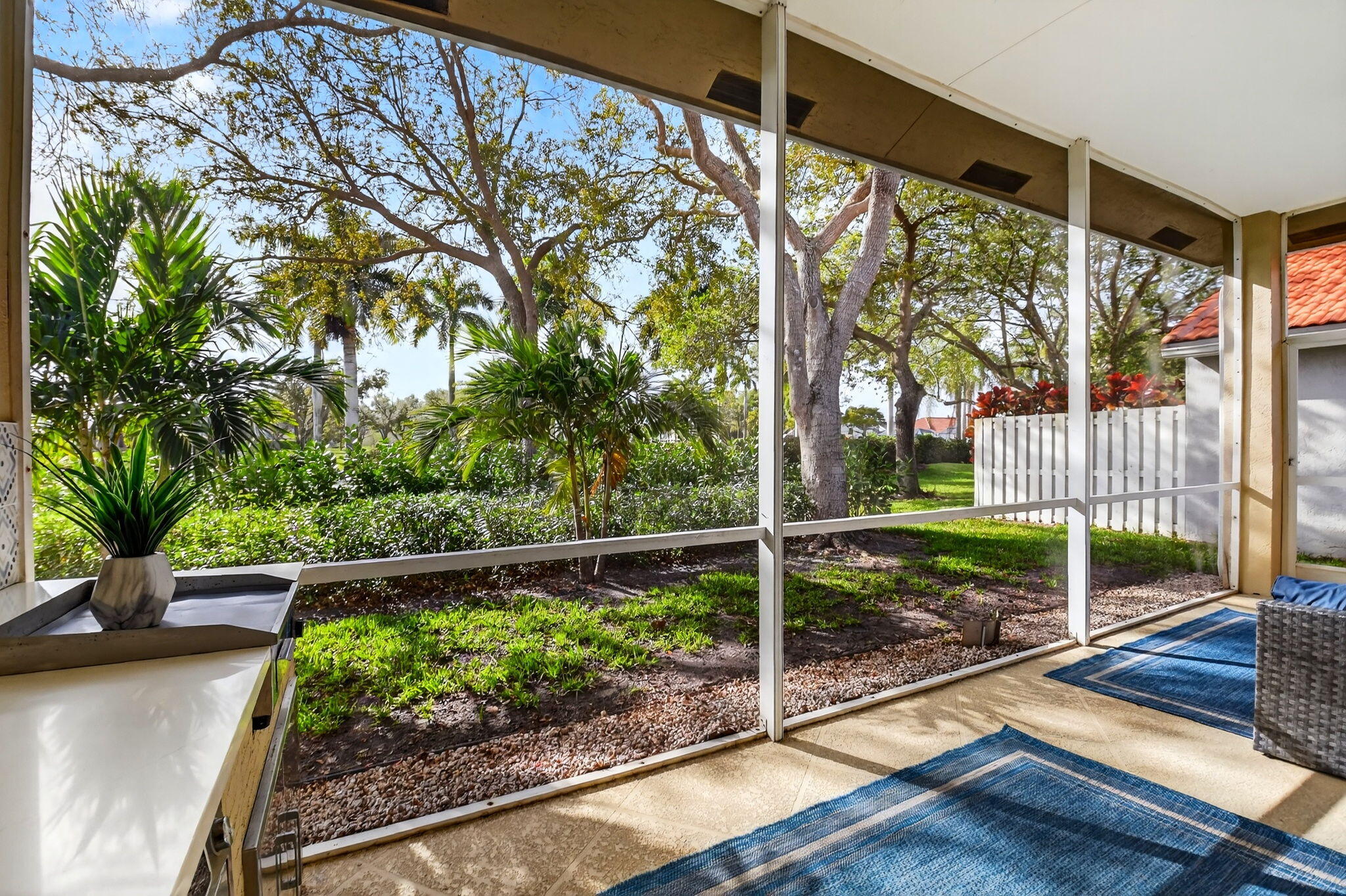 POLO TRACE 2 1 - Residential