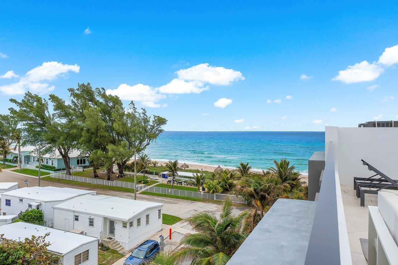 GULF STREAM VIEWS CONDO - Residential