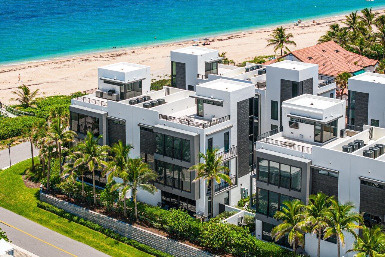 View Boynton Beach, FL 33435 townhome