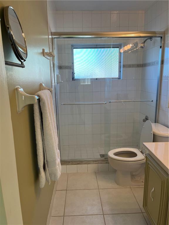 CRESTHAVEN VILLAS CONDO 3 - Residential