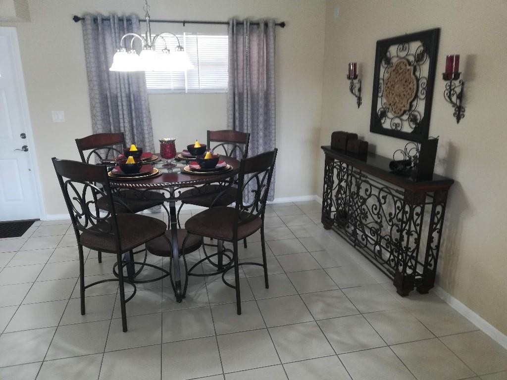 HOLLYBROOK GOLF AND TENNI - Residential