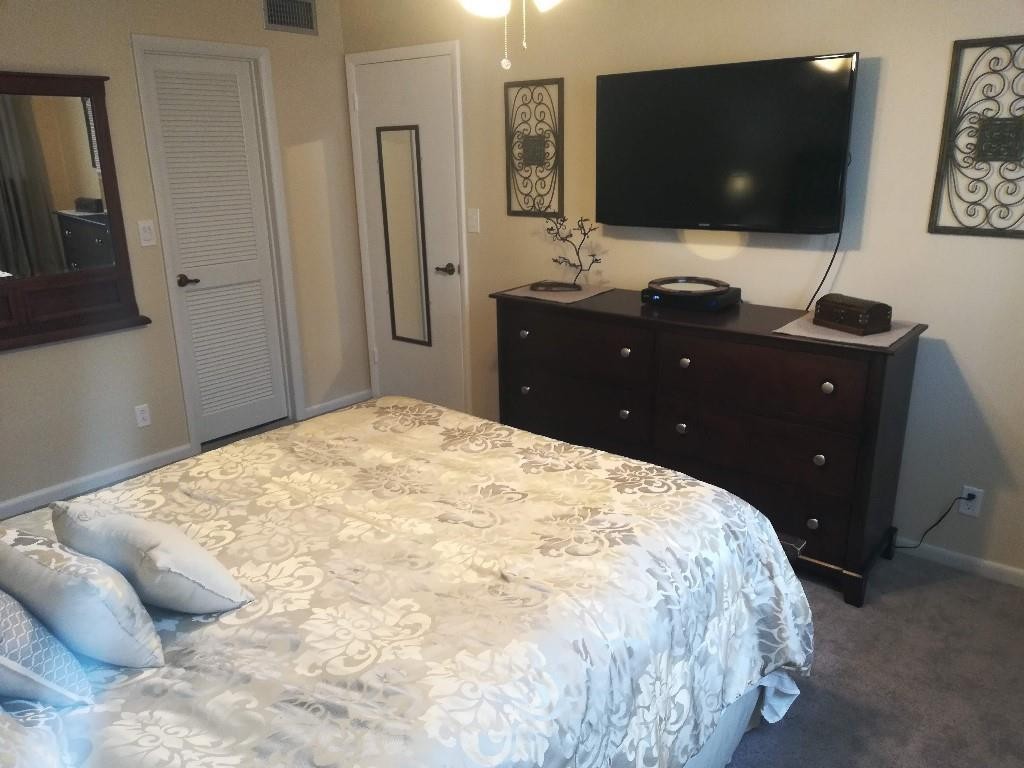 HOLLYBROOK GOLF AND TENNI - Residential