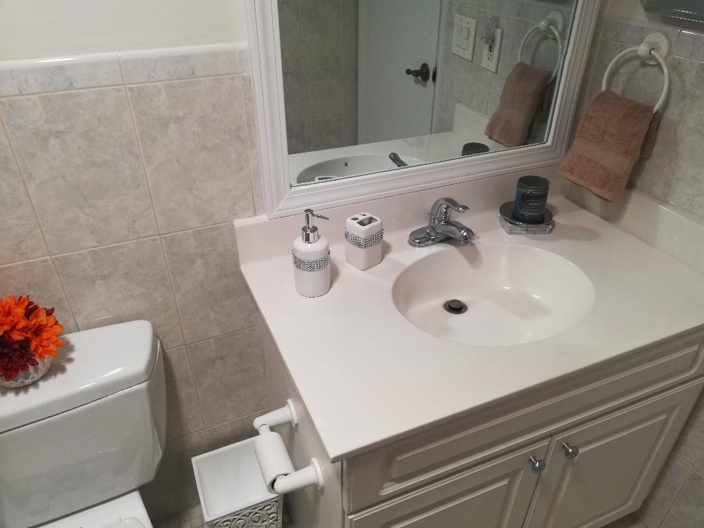 HOLLYBROOK GOLF AND TENNI - Residential