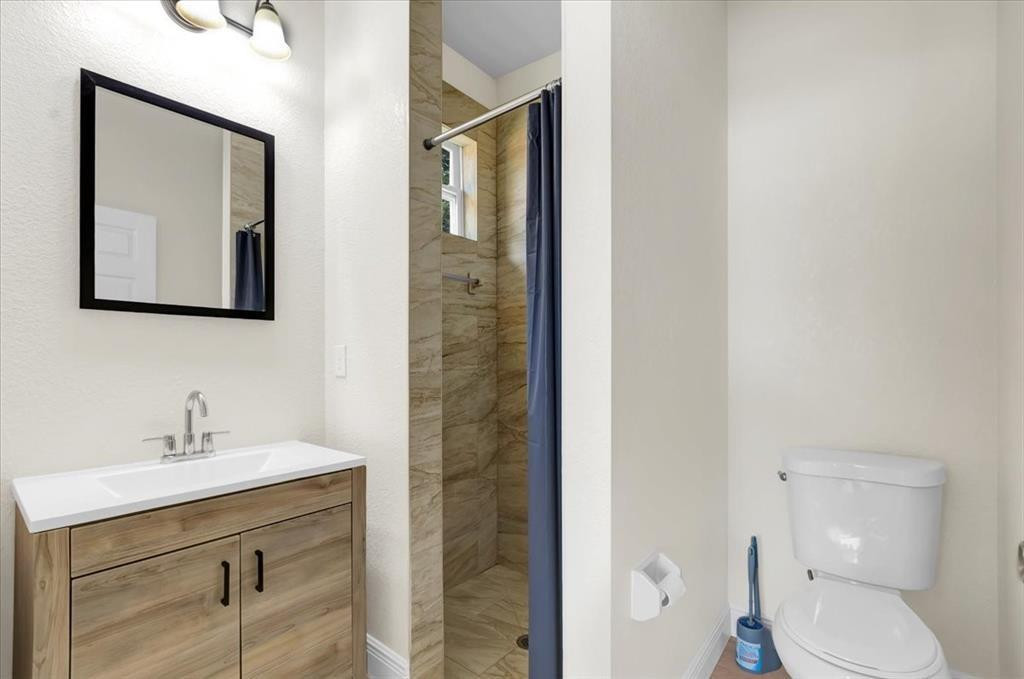 Amy Anna Park - Residential Lease