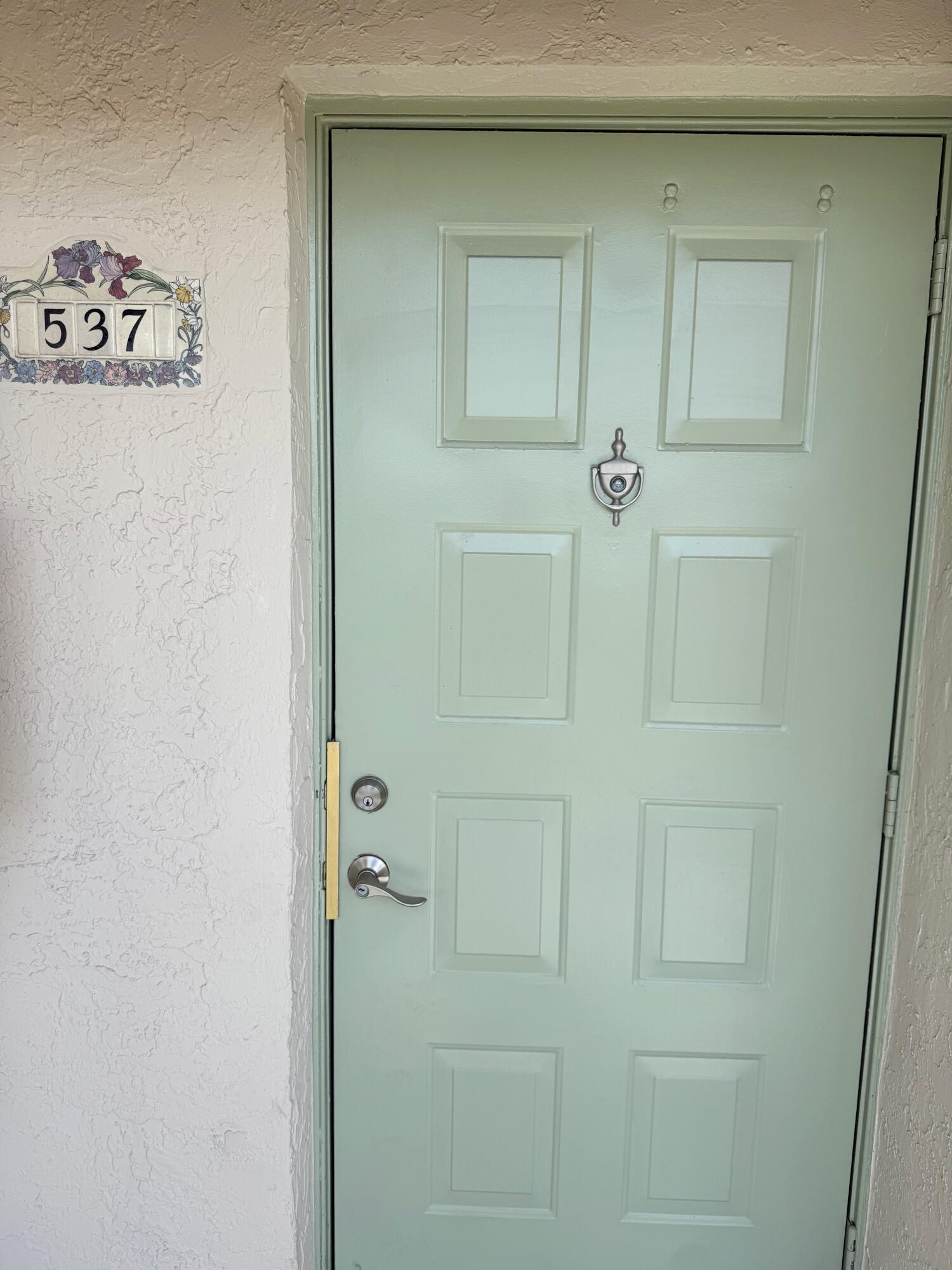2351 NE 14th Street Causeway 537