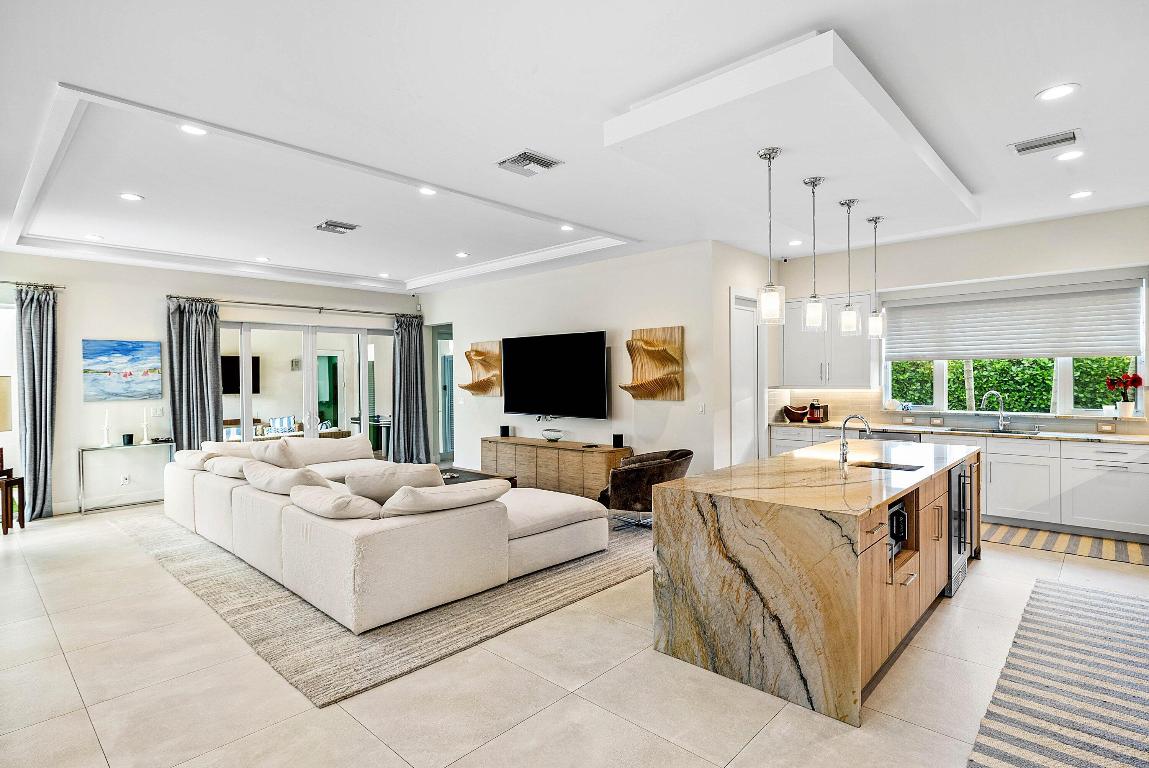 GULFSTREAM ESTATES 2 - Residential