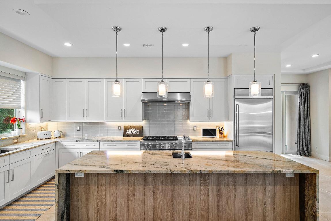 GULFSTREAM ESTATES 2 - Residential