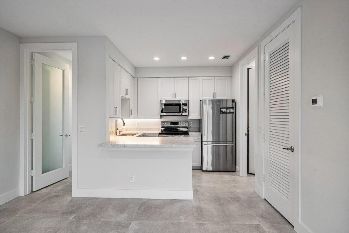 GULFSTREAM ESTATES 2 - Residential